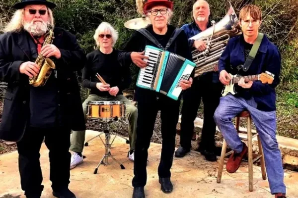 Picture of the band, Brave Combo.